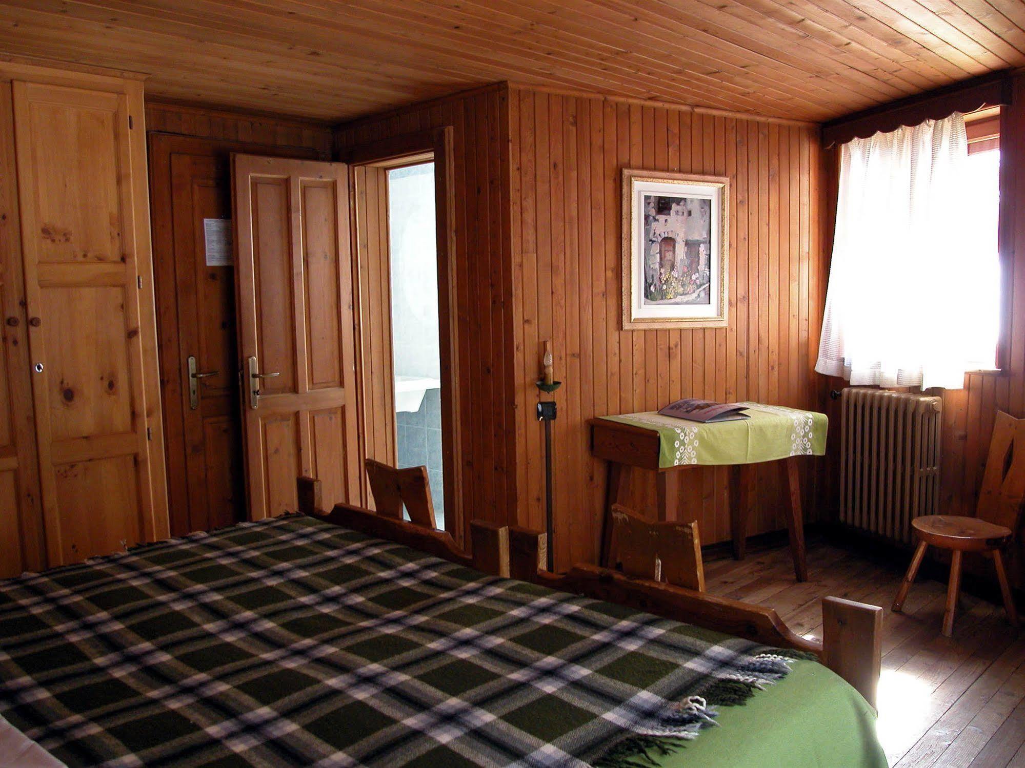 Albergo Villa Anna Maria Champoluc Buitenkant foto
