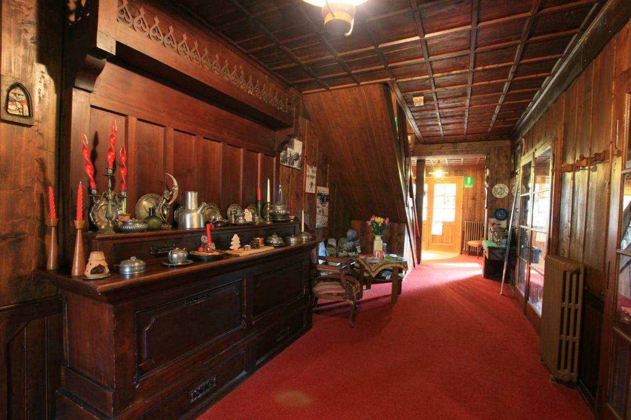 Albergo Villa Anna Maria Champoluc Buitenkant foto